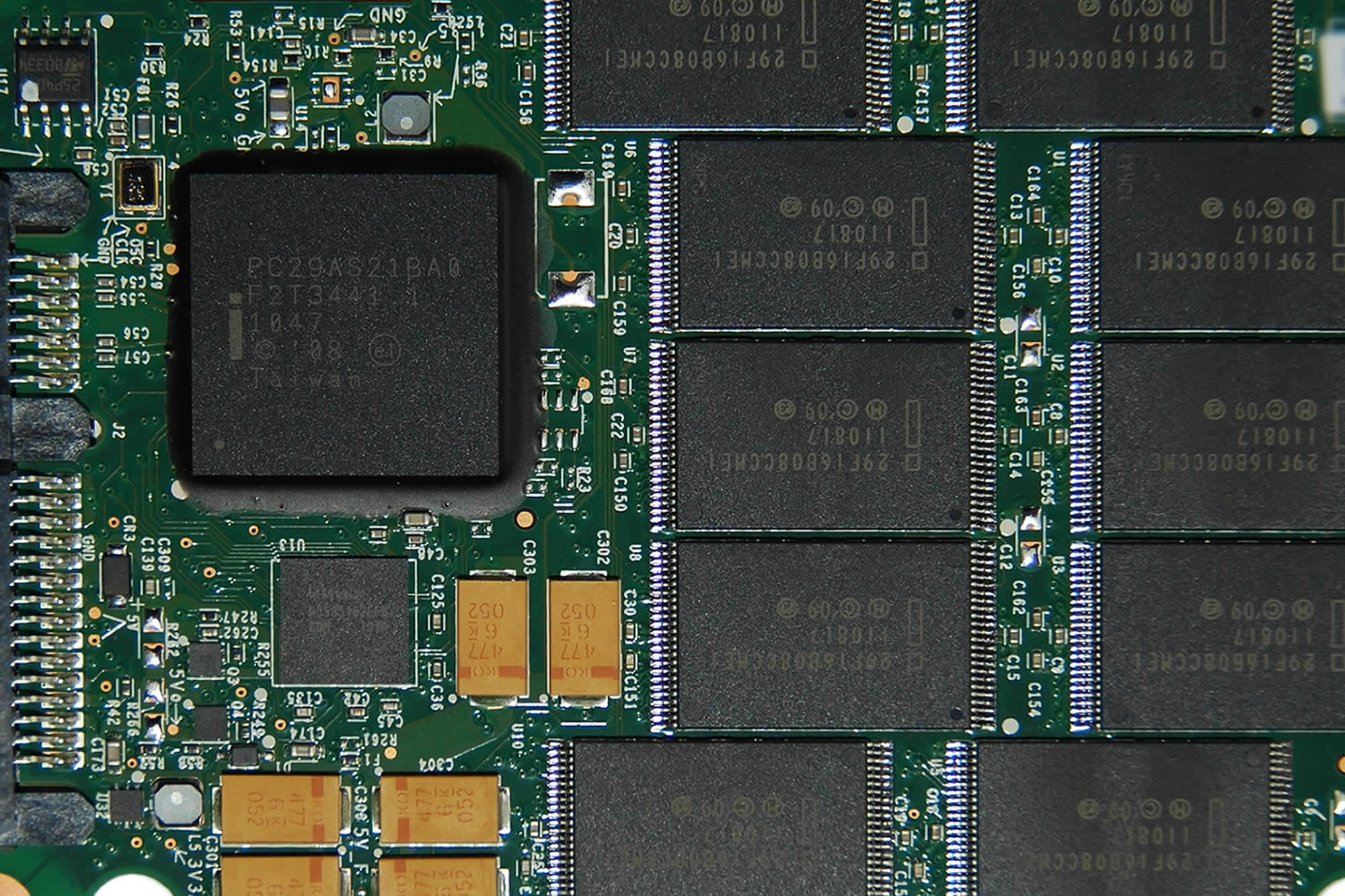 Daten gerettet von Intel SSD 320 Serie: SSDSA2CW300G310 nach 8MB Bug